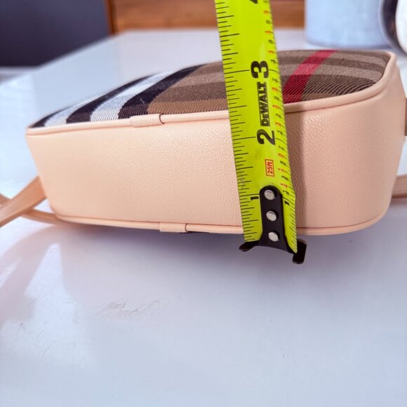 Burberry Small Camera Bag, Pale Cameo, House check leather and fabric, 80850771 - Picture 16 of 16